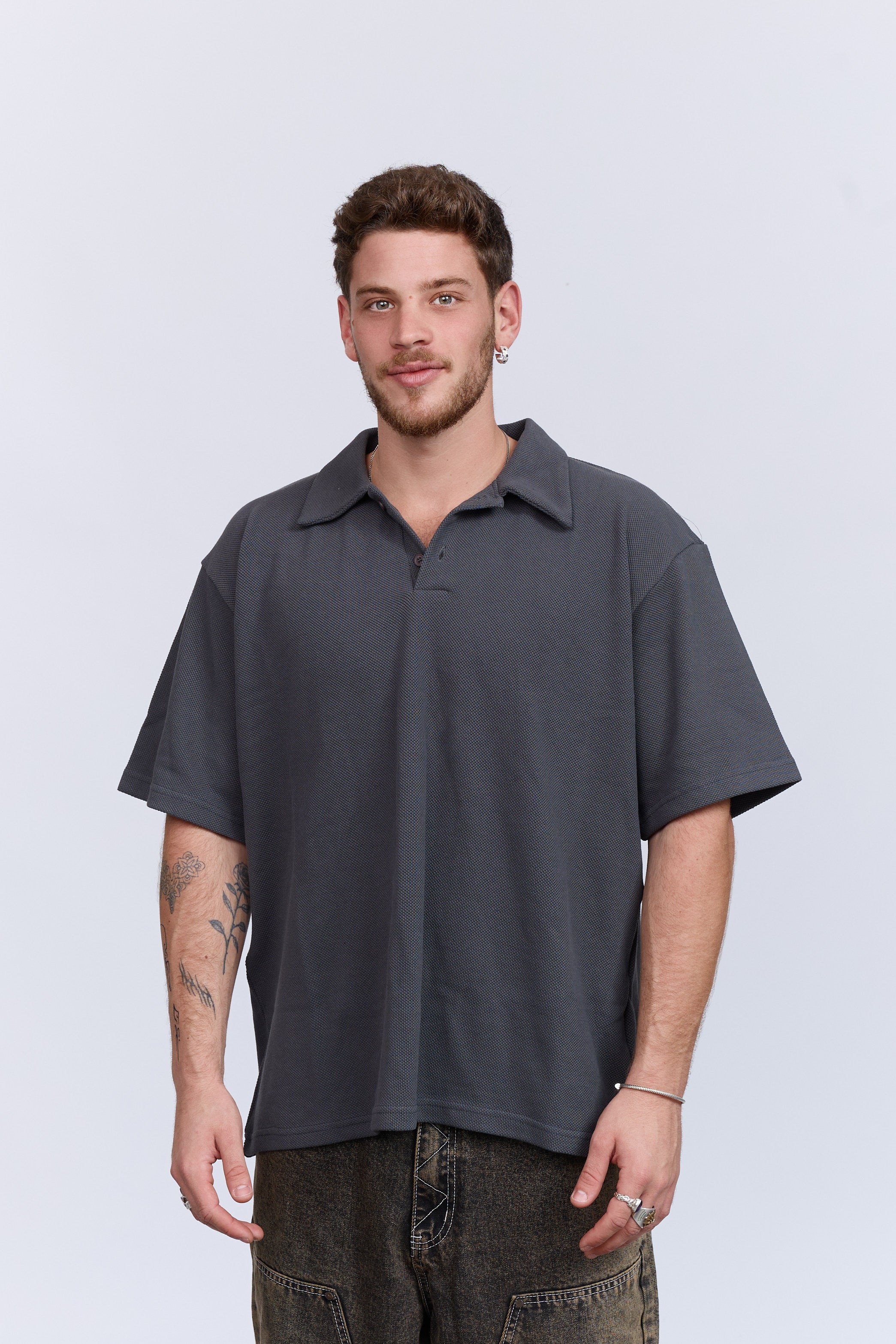 פולו אפור קצר