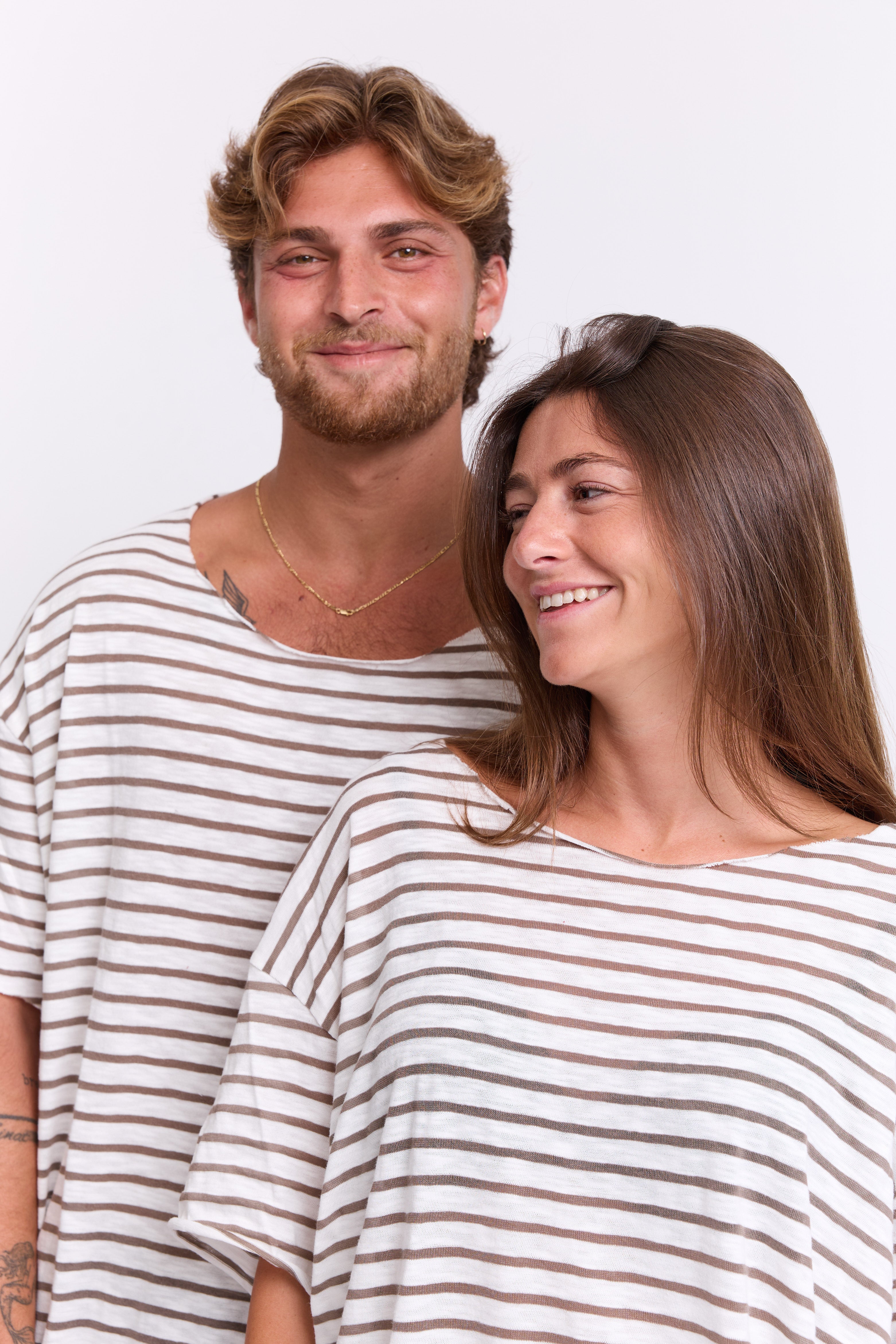 Monaco Tee – White & Brown