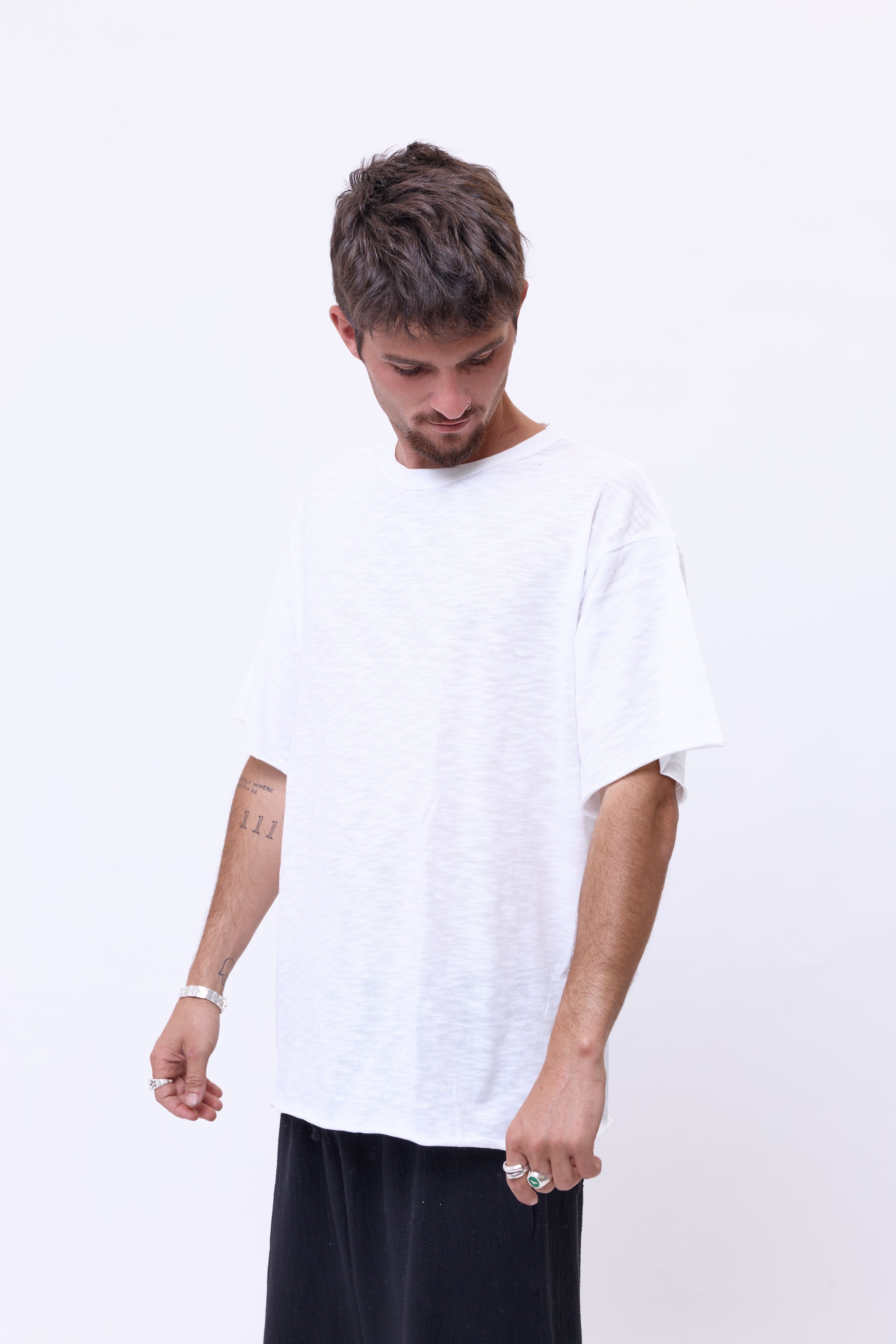 Basic Tee - לבן