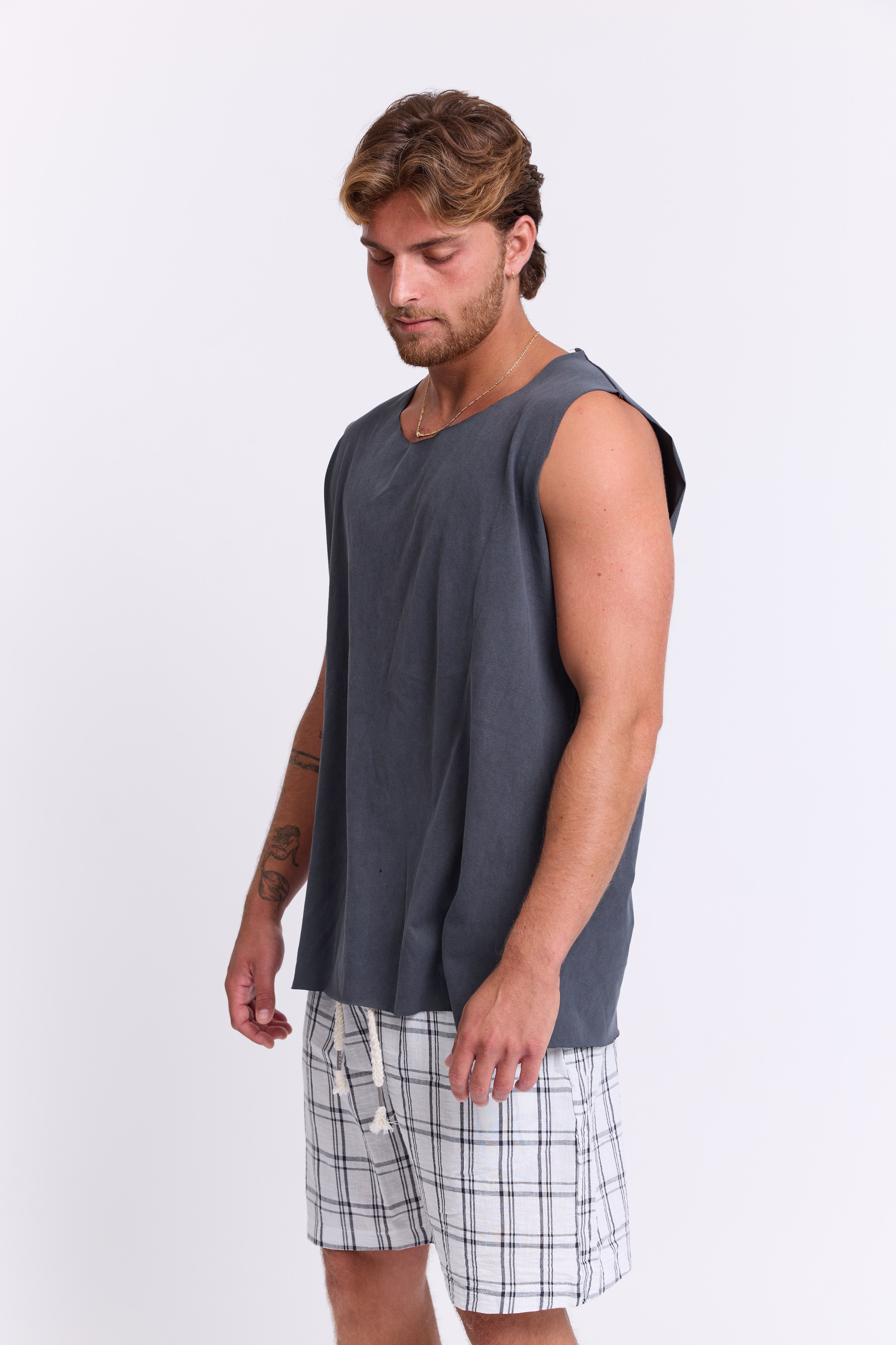 ICON TANK TOPS פלדה
