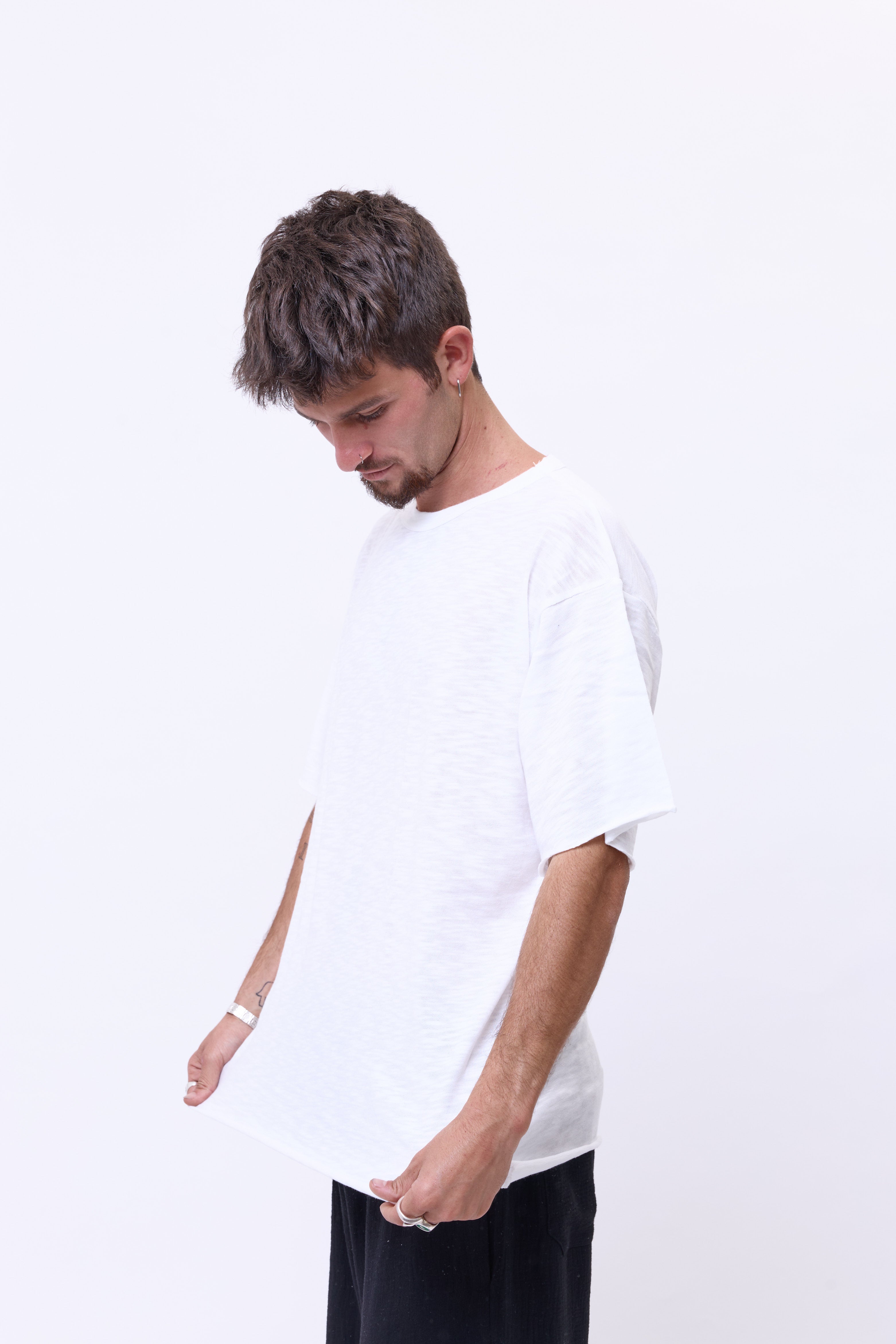 Basic Tee - לבן