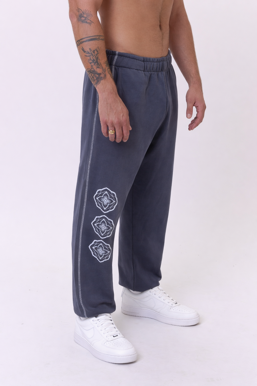 טרנינג ג׳וגר כחול