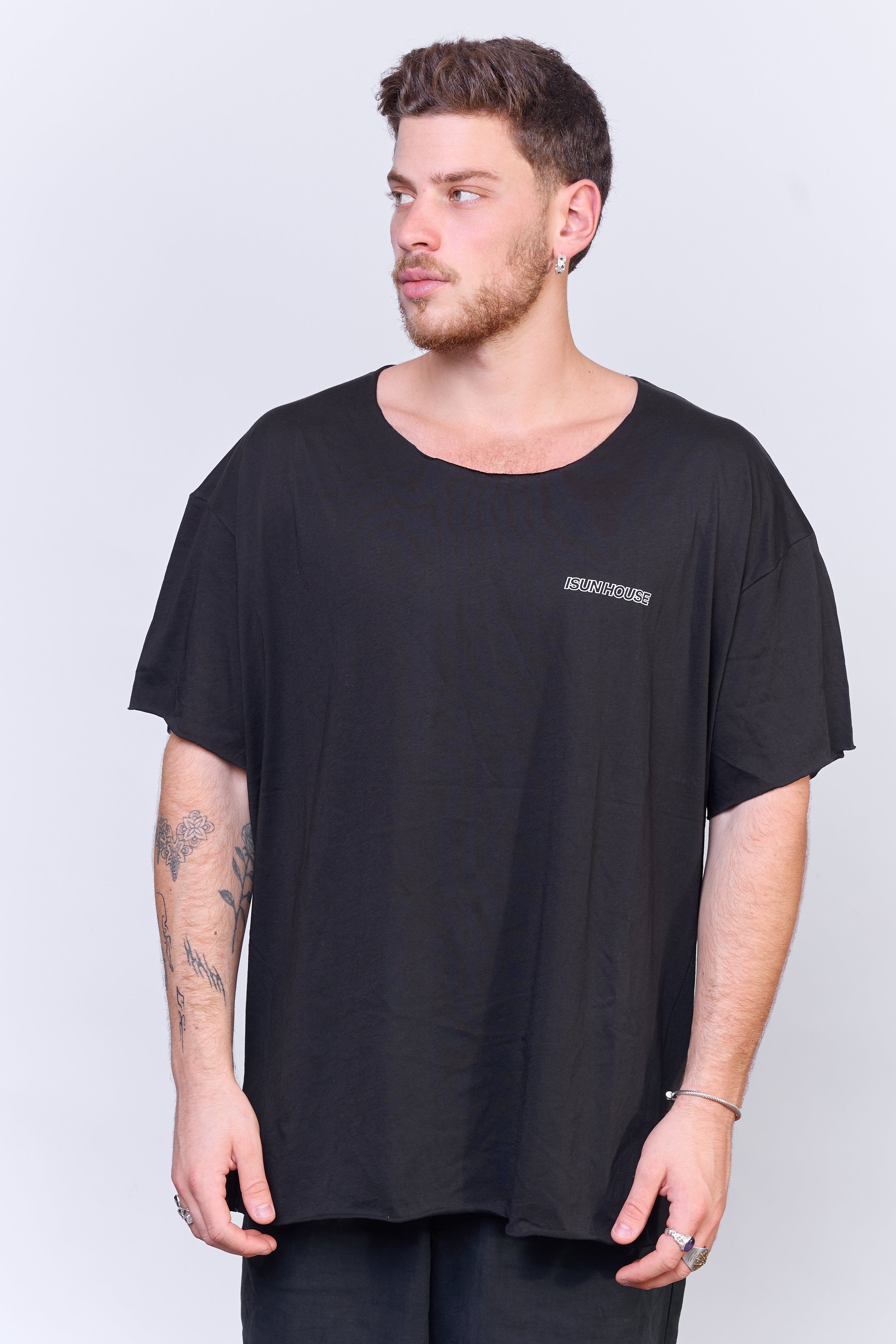 חולצה קצרה פתוחה בוי