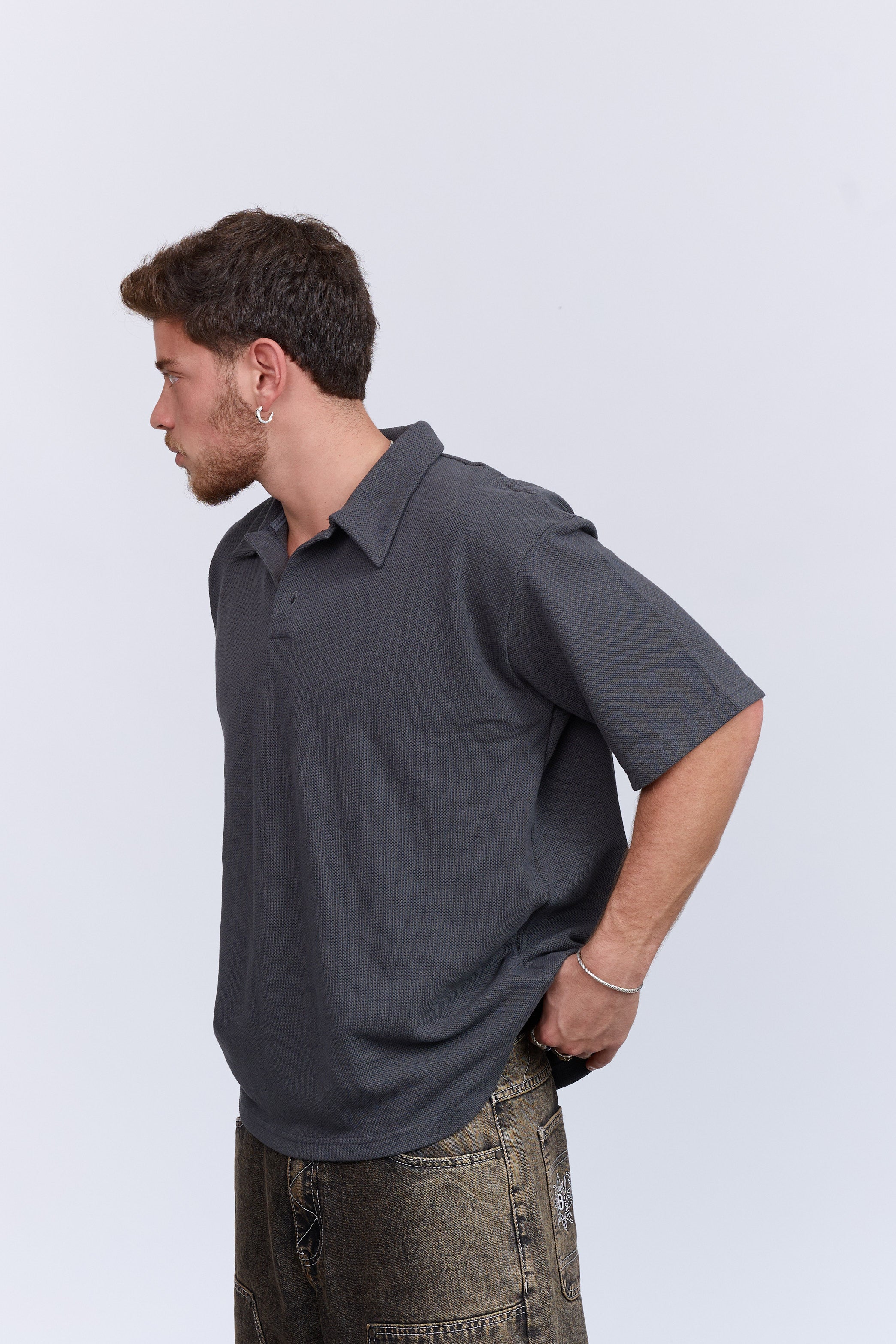 פולו אפור קצר